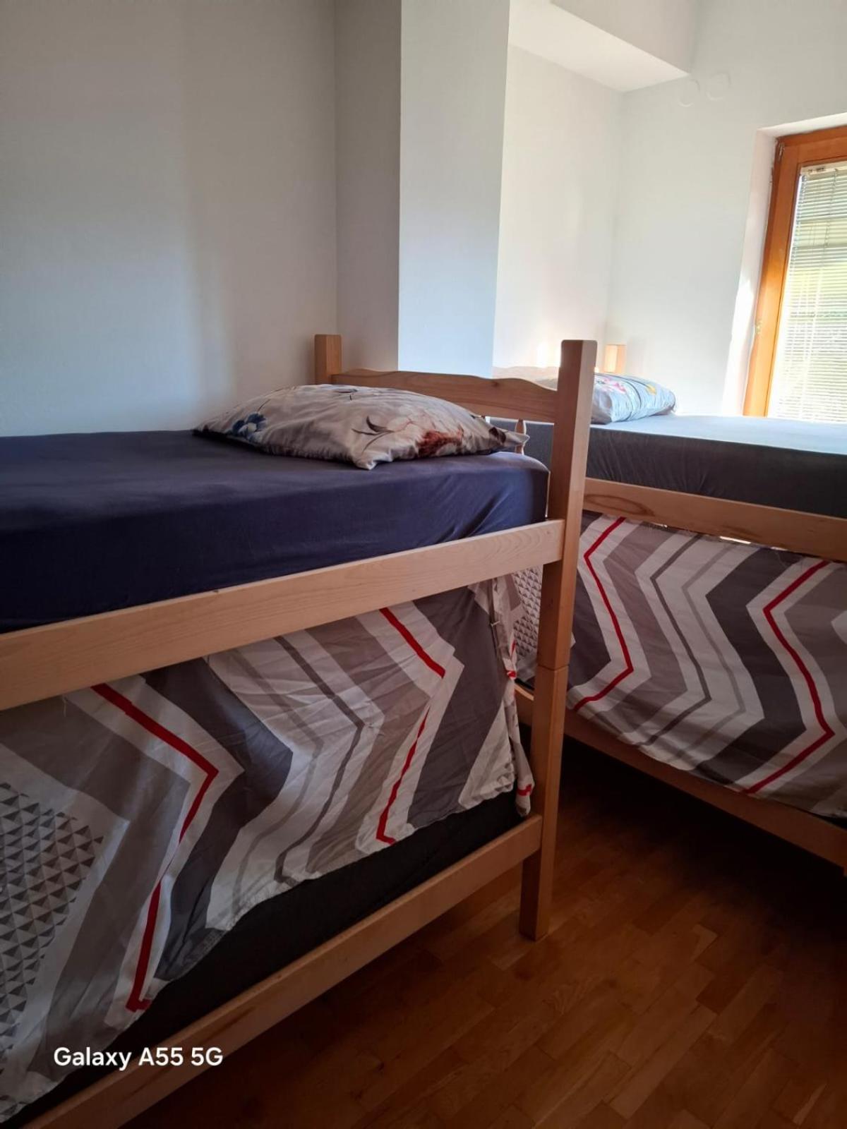 Alpi Hostel Skopje Esterno foto